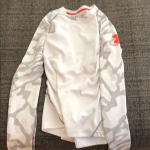 Under armour shirt